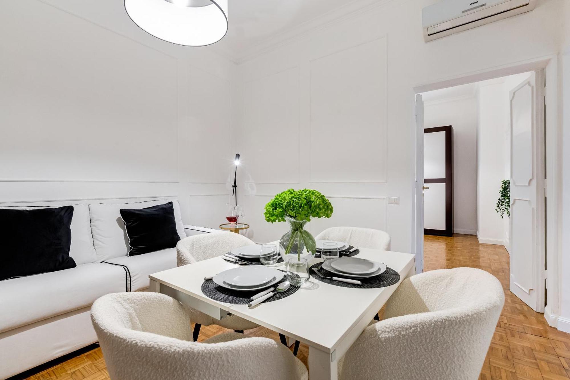 Appartamento New Sistina - Your Italian Holidays Roma